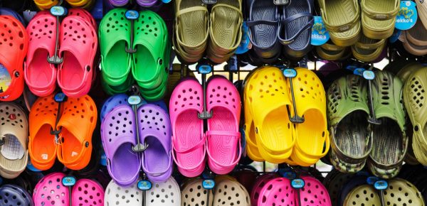Adio, Crocs!