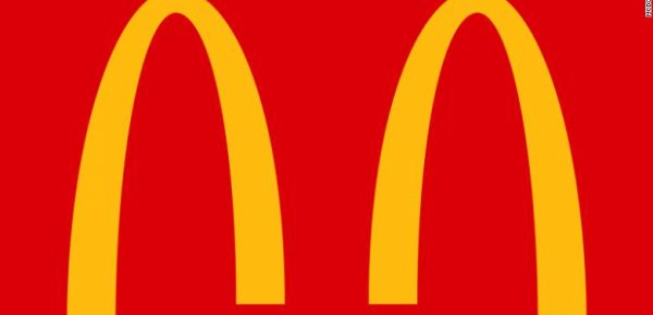 McDonald’s și alte branduri celebre și-au modificat logo-urile pentru a promova distanțarea socială