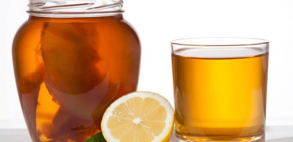 Kombucha: Top 8 beneficii pe care le poate aduce sănătății