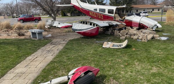 Un american s-a prăbușit intenționat cu avionul pentru a obține vizualizări pe Youtube