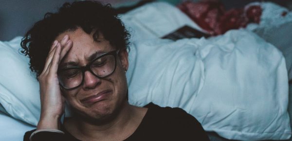 Cum tratăm depresia