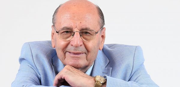 Constantin Dulcan prezintă lista medicamentelor esențiale, dar indisponibile în farmacii.